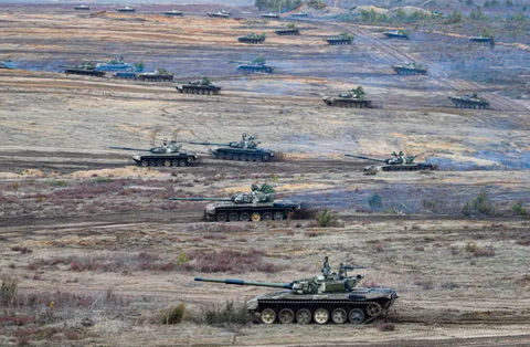 Quân đội Ukraine triển khai lực lượng đáng kể dọc biên giới với Belarus? - Ảnh 1. Quân đội Ukraine triển khai lực lượng đáng kể dọc biên giới với Belarus? - Ảnh 1.