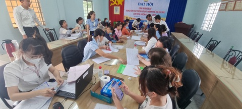 Dân Bình Dương bắt đầu nhận tiền bồi thường vành đai 3 TP.HCM - Ảnh 4. Dân Bình Dương bắt đầu nhận tiền bồi thường vành đai 3 TP.HCM - Ảnh 4.
