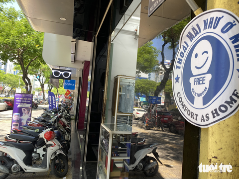 Đà Nẵng mở ứng dụng chỉ đường đến nhà vệ sinh miễn phí - Ảnh 1. Đà Nẵng mở ứng dụng chỉ đường đến nhà vệ sinh miễn phí - Ảnh 1.