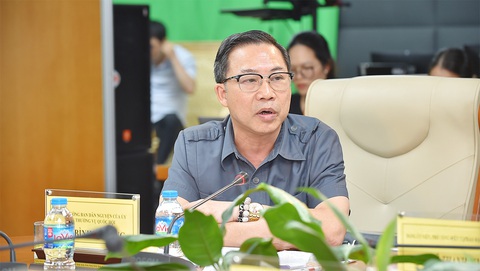 Đừng để cả trăm người cùng ký một lá đơn khiếu nại công ty bảo hiểm - Ảnh 1. Đừng để cả trăm người cùng ký một lá đơn khiếu nại công ty bảo hiểm - Ảnh 1.