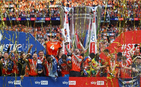 Lên Premier League, Luton Town ‘thanh lý’ một loạt công thần - Ảnh 1. Lên Premier League, Luton Town ‘thanh lý’ một loạt công thần - Ảnh 1.