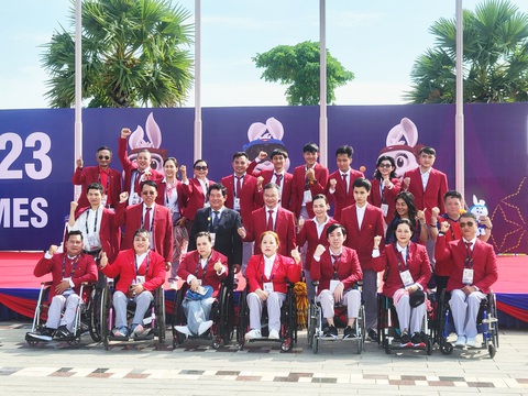 Thượng cờ đoàn thể thao người khuyết tật Việt Nam tại ASEAN Para Games 12 - Ảnh 1. Thượng cờ đoàn thể thao người khuyết tật Việt Nam tại ASEAN Para Games 12 - Ảnh 1.