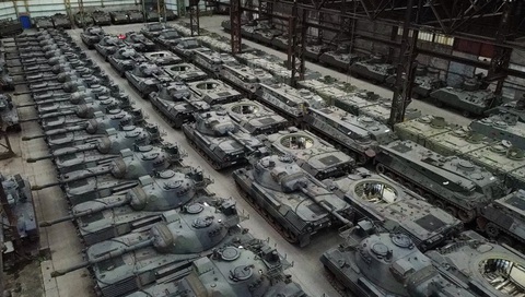 Tin tức thế giới 2-6: Hà Lan mua xe tăng cho Ukraine; Máy bay Trung Quốc tránh không phận Nga? - Ảnh 1. Tin tức thế giới 2-6: Hà Lan mua xe tăng cho Ukraine; Máy bay Trung Quốc tránh không phận Nga? - Ảnh 1.
