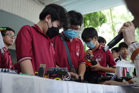 Bắt đầu Lễ hội thiếu nhi TP.HCM nhiều sắc màu - Ảnh 6. Bắt đầu Lễ hội thiếu nhi TP.HCM nhiều sắc màu - Ảnh 6.