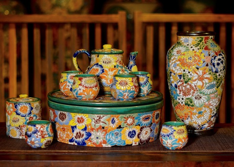 Dấu ấn gốm Biên Hòa xưa trong dòng chảy gốm gia dụng hiện đại - Ảnh 1. Dấu ấn gốm Biên Hòa xưa trong dòng chảy gốm gia dụng hiện đại - Ảnh 1.