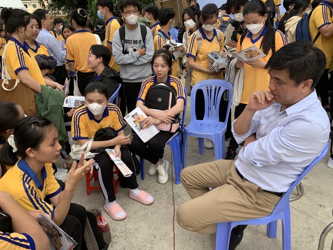 Trường đại học Kinh tế TP.HCM: Điểm chuẩn 4 phương thức xét tuyển sớm tăng - Ảnh 1. Trường đại học Kinh tế TP.HCM: Điểm chuẩn 4 phương thức xét tuyển sớm tăng - Ảnh 1.