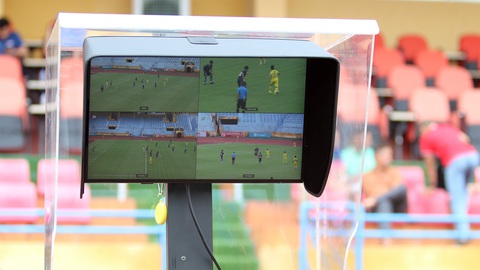 VPF và FPT Play nỗ lực đưa VAR áp dụng tại V-League - Ảnh 2. VPF và FPT Play nỗ lực đưa VAR áp dụng tại V-League - Ảnh 2.