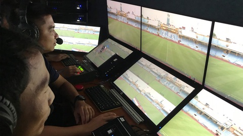 VPF và FPT Play nỗ lực đưa VAR áp dụng tại V-League - Ảnh 4. VPF và FPT Play nỗ lực đưa VAR áp dụng tại V-League - Ảnh 4.