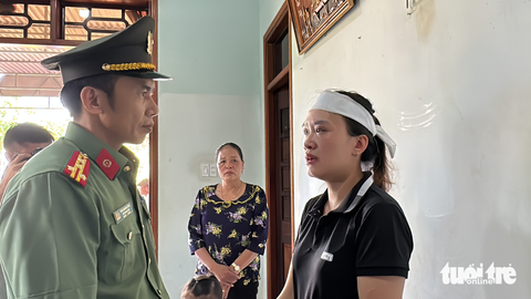 Vụ tấn công trụ sở UBND hai xã: Truy tặng Huân chương bảo vệ Tổ quốc cho các liệt sĩ - Ảnh 4. Vụ tấn công trụ sở UBND hai xã: Truy tặng Huân chương bảo vệ Tổ quốc cho các liệt sĩ - Ảnh 4.