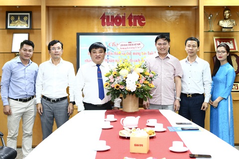 Ký kết tổ chức Giải vô địch bóng đá công nhân toàn quốc - Ảnh 3. Ký kết tổ chức Giải vô địch bóng đá công nhân toàn quốc - Ảnh 3.