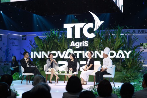 TTC AgriS Innovation Day 2023 - Khai mở dẫn dắt nền kinh tế nông nghiệp bền vững - Ảnh 2. Phiên thảo luận "Kỷ nguyên của thực phẩm Plant-based" mang đến những thông tin hữu ích về xu hướng Plant-based mà TTC AgriS đang phát triển. Ảnh: D.K