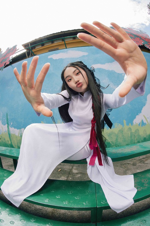 Phương Mỹ Chi nói gì khi được gọi tên thánh đề vì đoán đúng Vợ nhặt? - Ảnh 3. Phương Mỹ Chi nói gì khi được gọi tên thánh đề vì đoán đúng Vợ nhặt? - Ảnh 3.