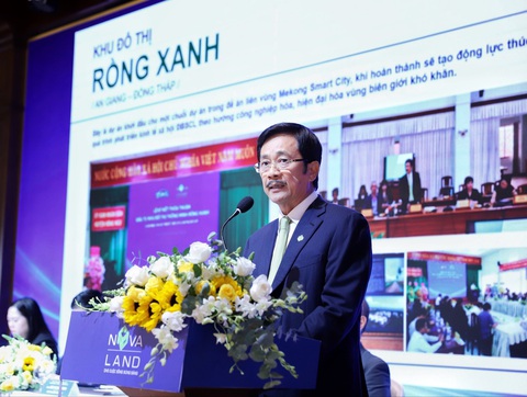 Chủ tịch Novaland xin lỗi, nói sẽ bù đắp cho khách hàng - Ảnh 1. Chủ tịch Novaland xin lỗi, nói sẽ bù đắp cho khách hàng - Ảnh 1.