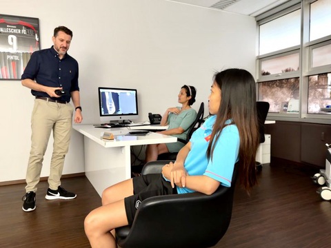 Huỳnh Như có thể vắng mặt trận gặp tuyển Đức - Ảnh 1. Huỳnh Như có thể vắng mặt trận gặp tuyển Đức - Ảnh 1.