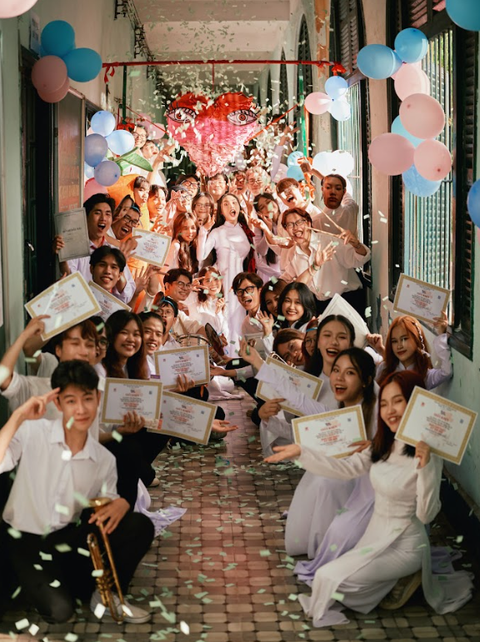 Phương Mỹ Chi khéo léo lồng ghép văn học Việt Nam vào MV mới - Ảnh 3. Phương Mỹ Chi khéo léo lồng ghép văn học Việt Nam vào MV mới - Ảnh 3.