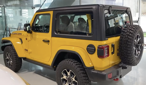Thực chất vụ triệu hồi Jeep Wrangler 2 cửa tại Việt Nam - Ảnh 2. Thực chất vụ triệu hồi Jeep Wrangler 2 cửa tại Việt Nam - Ảnh 2.