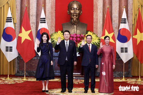 Việt Nam bắn 21 phát đại bác đón Tổng thống Hàn Quốc Yoon Suk Yeol - Ảnh 7. Việt Nam bắn 21 phát đại bác đón Tổng thống Hàn Quốc Yoon Suk Yeol - Ảnh 7.