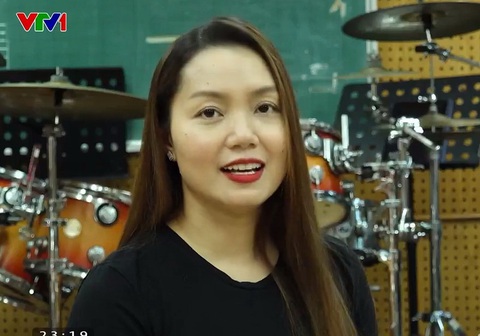 Ca sĩ Ngọc Anh giới thiệu về chương trình Con đường âm nhạc - Ảnh: VTV Ca sĩ Ngọc Anh giới thiệu về chương trình Con đường âm nhạc - Ảnh: VTV
