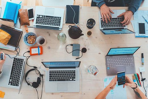 Bạn biết gì về nhân viên tổ chức sự kiện? Những kỹ năng cần trang bị (Phần 2) - Ảnh 1. Trang bị những kỹ năng cần thiết khi làm việc trong ngành tổ chức sự kiện - Ảnh: Internet.