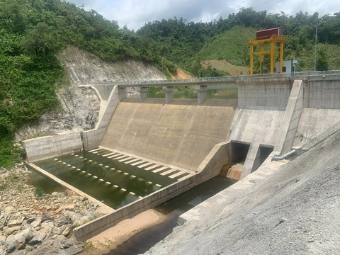 Thủy điện hoạt động 8 năm vẫn chưa hoàn thành giải phóng mặt bằng, bồi thường cho dân - Ảnh 1. Thủy điện hoạt động 8 năm vẫn chưa hoàn thành giải phóng mặt bằng, bồi thường cho dân - Ảnh 1.