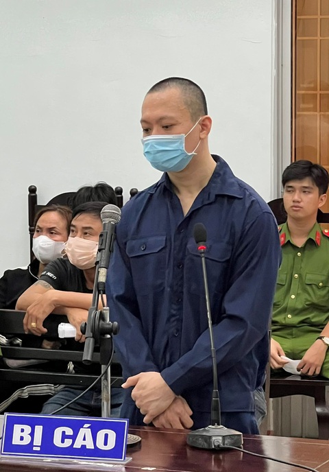 Mạo danh người thân bí thư Tỉnh ủy Khánh Hòa để lừa đảo, bị tù chung thân - Ảnh 2. Bị cáo Nguyễn Trọng Thành