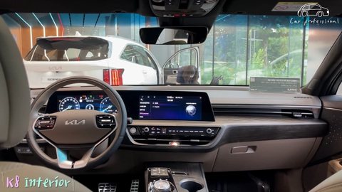 Kia K8 lần đầu lộ diện tại Việt Nam - Ảnh 7. Kia K8 lần đầu lộ diện tại Việt Nam - Ảnh 7.