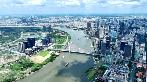 Cơ chế đặc thù cho TP.HCM: Triển khai hiệu quả với tâm thế vì cả nước - Ảnh 1. TP.HCM đứng trước cơ hội với nhiều chính sách vượt trội là động lực thúc đẩy kinh tế - xã hội phát triển bền vững - Ảnh: HÀ PHƯƠNG