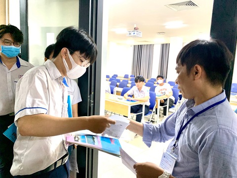Điểm chuẩn xét tuyển sớm Khoa Y và 2 trường thuộc ĐH Quốc gia TP.HCM - Ảnh 1. Điểm chuẩn xét tuyển sớm Khoa Y và 2 trường thuộc ĐH Quốc gia TP.HCM - Ảnh 1.