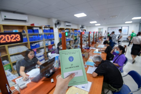 Tăng lương hưu, trợ cấp bảo hiểm xã hội và trợ cấp hằng tháng từ 1-7 - Ảnh 1. Tăng lương hưu, trợ cấp bảo hiểm xã hội và trợ cấp hằng tháng từ 1-7 - Ảnh 1.