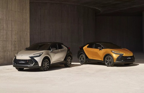 Toyota C-HR 2024 ra mắt: Lột xác toàn diện, tăng tiện nghi để đấu Honda HR-V - Ảnh 2. Toyota C-HR 2024 ra mắt: Lột xác toàn diện, tăng tiện nghi để đấu Honda HR-V - Ảnh 2.