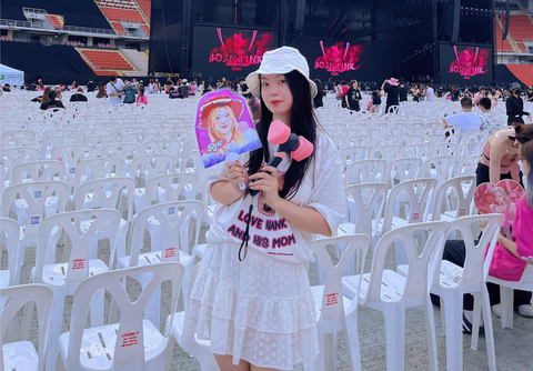 Săn vé đêm nhạc BlackPink công phu như thế nào? - Ảnh 4. Săn vé đêm nhạc BlackPink công phu như thế nào? - Ảnh 4.