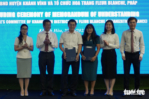 Khánh Hòa vận động viện trợ phi chính phủ vào giáo dục, y tế - Ảnh 1. Khánh Hòa vận động viện trợ phi chính phủ vào giáo dục, y tế - Ảnh 1.