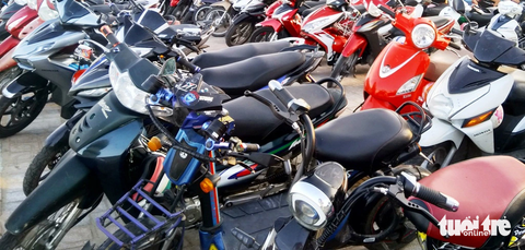 Cảnh báo cháy nổ từ hơn 2.000 xe máy tại nhà tạm giữ Công an TP Nha Trang - Ảnh 1. Cảnh báo cháy nổ từ hơn 2.000 xe máy tại nhà tạm giữ Công an TP Nha Trang - Ảnh 1.