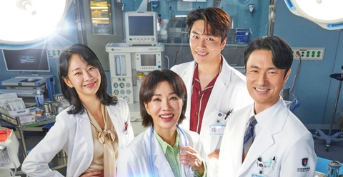 Dàn sao phim Doctor Cha đến Việt Nam - Ảnh 1. Dàn sao phim Doctor Cha đến Việt Nam - Ảnh 1.