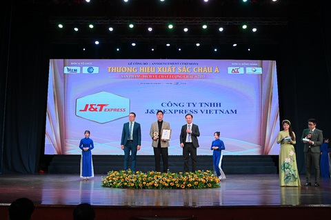 J&T Express lần thứ 2 liên tiếp đạt giải Thương hiệu xuất sắc Châu Á - Ảnh 1. J&T Express đạt giải Thương hiệu xuất sắc Châu Á - Huy chương vàng sản phẩm dịch vụ chất lượng Châu Á