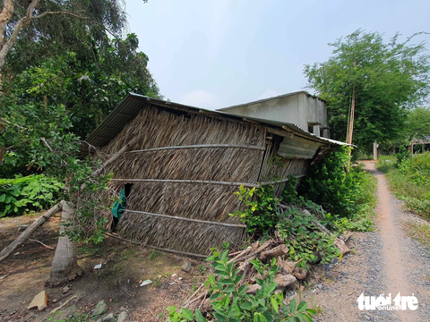 Cận cảnh dự án cầu Nhơn Trạch thiếu mặt bằng, nhà thầu phải thuê đất, sà lan làm công trường - Ảnh 8. Cận cảnh dự án cầu Nhơn Trạch thiếu mặt bằng, nhà thầu phải thuê đất, sà lan làm công trường - Ảnh 8.