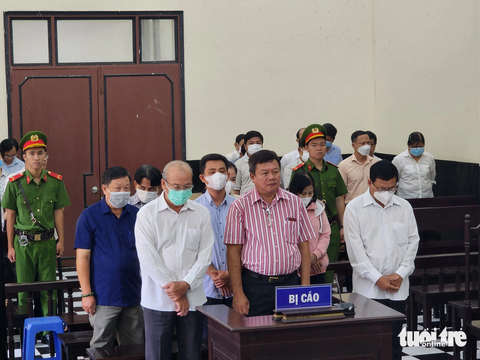 Nguyên phó chủ tịch thành phố Mỹ Tho lãnh 3 năm tù treo - Ảnh 1. Nguyên phó chủ tịch thành phố Mỹ Tho lãnh 3 năm tù treo - Ảnh 1.