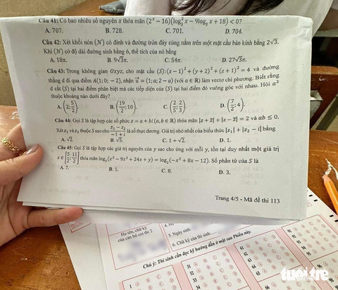 Lại xuất hiện hình ảnh nghi lộ đề thi toán, Bộ Giáo dục và Đào tạo đã báo Bộ Công an - Ảnh 1. Lại xuất hiện hình ảnh nghi lộ đề thi toán, Bộ Giáo dục và Đào tạo đã báo Bộ Công an - Ảnh 1.