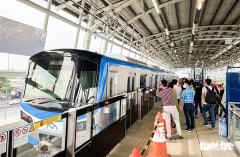 Nỗ lực đưa metro số 1 về đích cuối năm 2023 - Ảnh 1. Nỗ lực đưa metro số 1 về đích cuối năm 2023 - Ảnh 1.