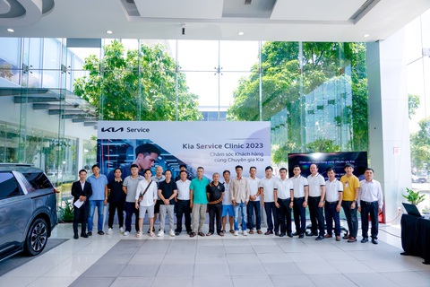 THACO AUTO triển khai chuỗi sự kiện chăm sóc khách hàng cùng chuyên gia Kia - Ảnh 4. Chương trình "Chăm sóc khách hàng cùng chuyên gia Kia" được tổ chức tại nhiều tỉnh thành trên khắp cả nước
