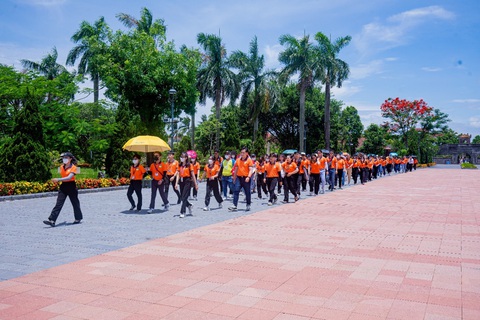 Trải nghiệm thú vị của sinh viên Quản trị dịch vụ du lịch và lữ hành HUTECH - Ảnh 2. Tour miền Trung - Tây Nguyên vừa qua của sinh viên