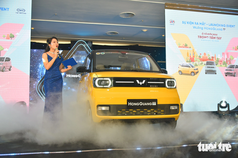 Chi tiết Wuling HongGuang MiniEV giá từ 239 triệu đồng: Nhiều chi tiết lạ với người Việt - Ảnh 3. Chi tiết Wuling HongGuang MiniEV giá từ 239 triệu đồng: Nhiều chi tiết lạ với người Việt - Ảnh 3.