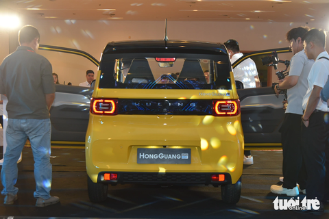 Chi tiết Wuling HongGuang MiniEV giá từ 239 triệu đồng: Nhiều chi tiết lạ với người Việt - Ảnh 6. Chi tiết Wuling HongGuang MiniEV giá từ 239 triệu đồng: Nhiều chi tiết lạ với người Việt - Ảnh 6.
