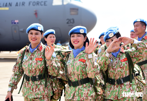 Chủ tịch nước tiễn 63 quân nhân sang Nam Sudan làm nhiệm vụ - Ảnh 3. Chủ tịch nước tiễn 63 quân nhân sang Nam Sudan làm nhiệm vụ - Ảnh 3.