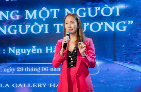 Hải Triều viết sách Thương một người đã có người thương - Ảnh 3. Hải Triều viết sách Thương một người đã có người thương - Ảnh 3.