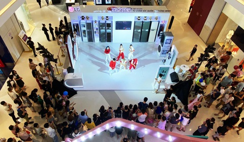 Sự kiện trải nghiệm LG Styler tại Quận 7 thu hút 1000 khách hàng - Ảnh 1. Sự kiện trải nghiệm LG Styler tại Quận 7 thu hút 1000 khách hàng - Ảnh 1.