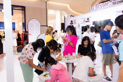 Sự kiện trải nghiệm LG Styler tại Quận 7 thu hút 1000 khách hàng - Ảnh 3. Sự kiện trải nghiệm LG Styler tại Quận 7 thu hút 1000 khách hàng - Ảnh 3.