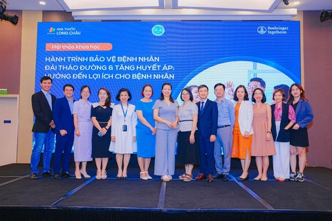 FPT Long Châu và Boehringer Ingelheim cập nhật kiến thức dược lý về bệnh đái tháo đường - Ảnh 1. FPT Long Châu cùng đối tác Boehringer Ingelheim tổ chức đào tạo nâng cao chuyên môn và kỹ năng tư vấn dược phẩm đúng cách liên quan bệnh lý đái tháo đường