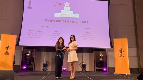 3 nữ sinh trường Đại học Kinh tế quốc dân được ICAEW vinh danh toàn cầu - Ảnh 4. 3 nữ sinh trường Đại học Kinh tế quốc dân được ICAEW vinh danh toàn cầu - Ảnh 4.