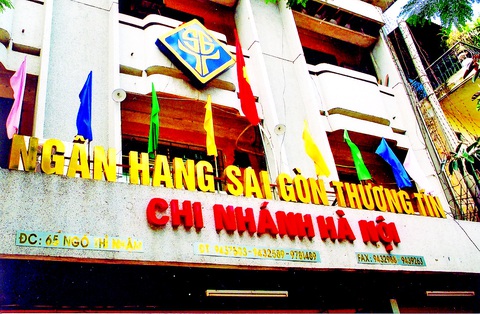 Kiềng ba chân trong chiến lược phát triển bền vững của Sacombank - Ảnh 2. Quyết định Bắc tiến chỉ sau gần 2 năm thành lập - Ảnh: Sacombank
